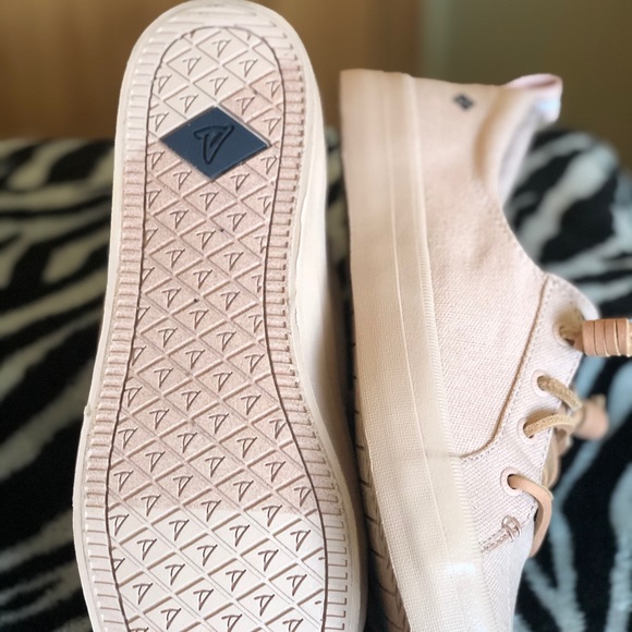 Cute Spring Shoes🌸 - Picture 4 of 6